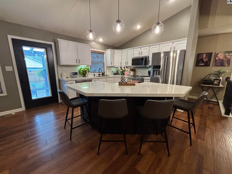 1624 Grimes , Mcpherson, KS 67460