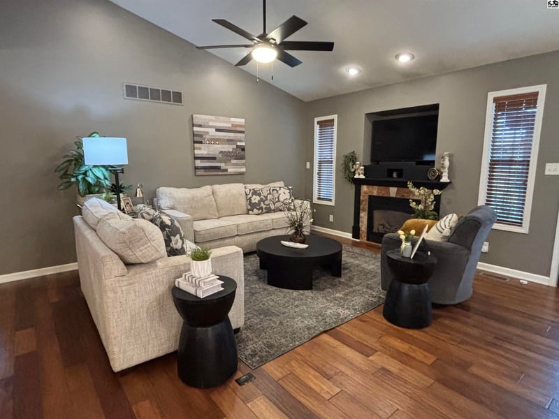 1624 Grimes , Mcpherson, KS 67460