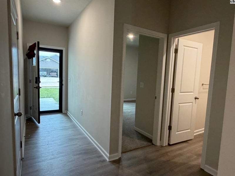 1315 Robin Dr, Mcpherson, KS 67460