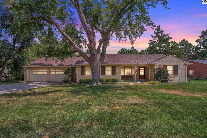 411 Hartup St, Mcpherson, KS 67460