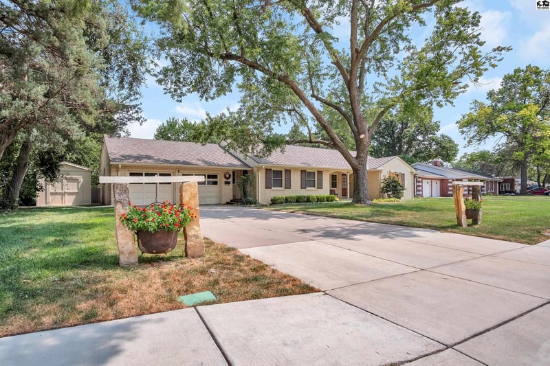 411 Hartup St, Mcpherson, KS 67460