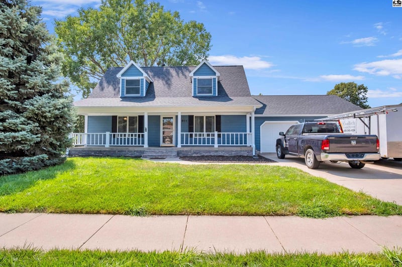 911 Mallard Dr, Mcpherson, KS 67460