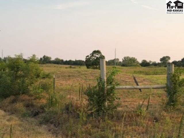 00000 Lorraine St, Hutchinson, KS 67502