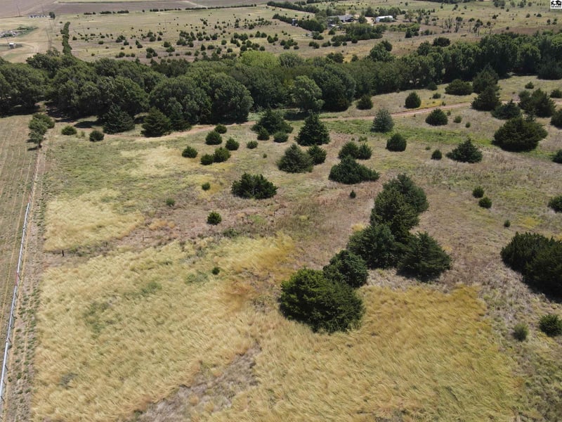 220 Wall Ave, Mullinville, KS 67109