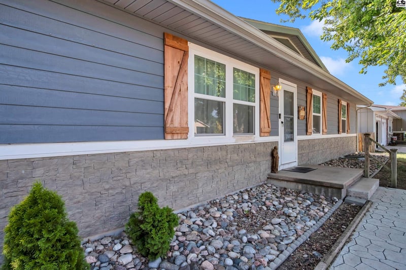 1608 N Ranch Rd, Mcpherson, KS 67460