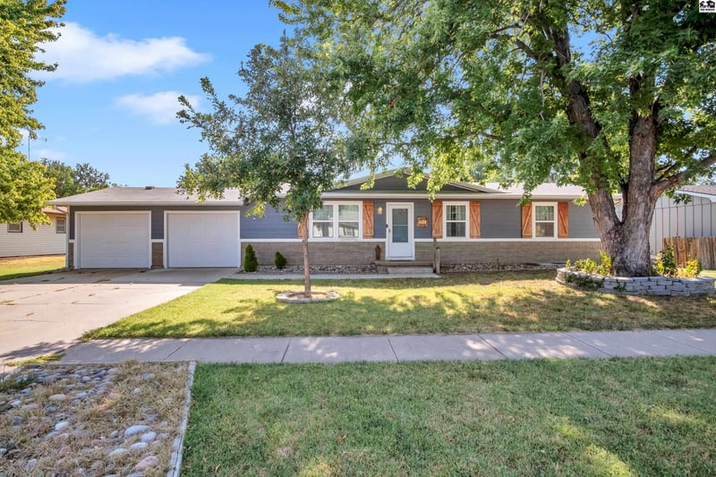 1608 N Ranch Rd, Mcpherson, KS 67460