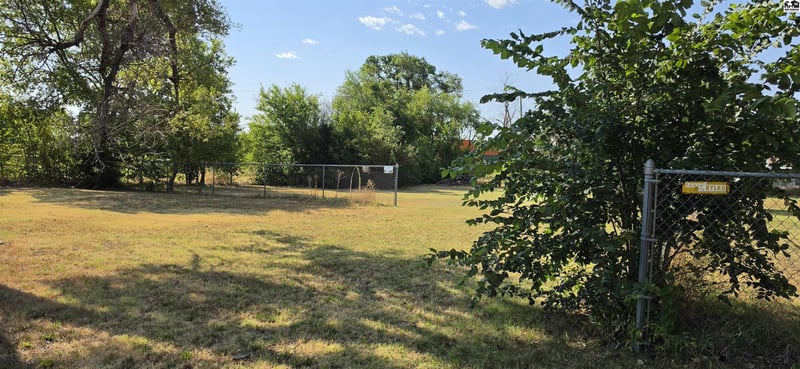 0000 E 6th Ave, Hutchinson, KS 67501