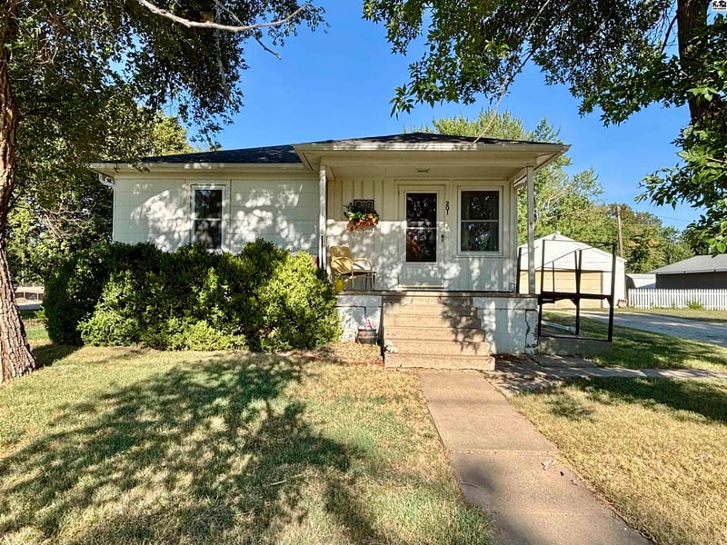 201 S Hickory St, Mcpherson, KS 67460