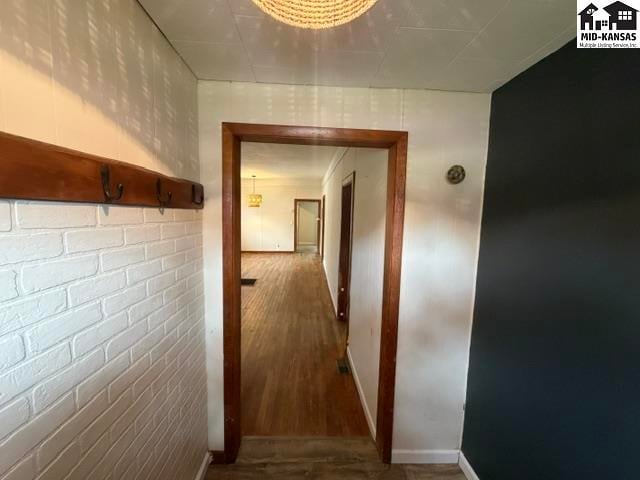 700 E 2nd St, Hutchinson, KS 67502