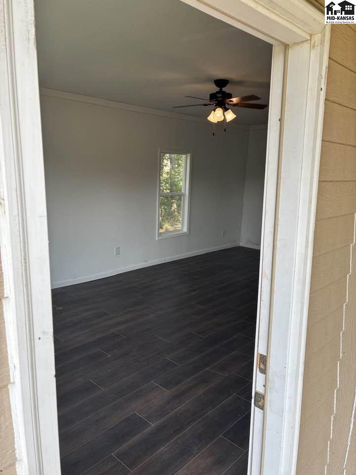 125 W 3rd St, Florence, KS 66851
