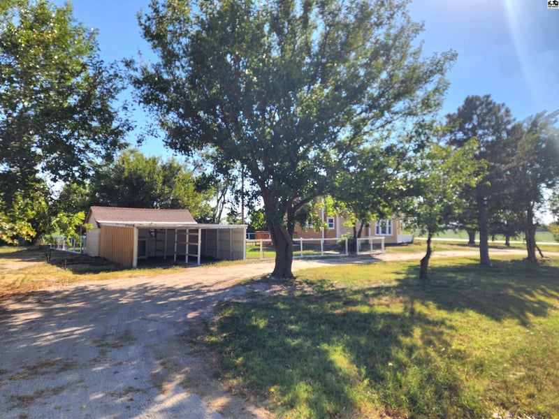 1703 Pawnee Rd, Mcpherson, KS 67460