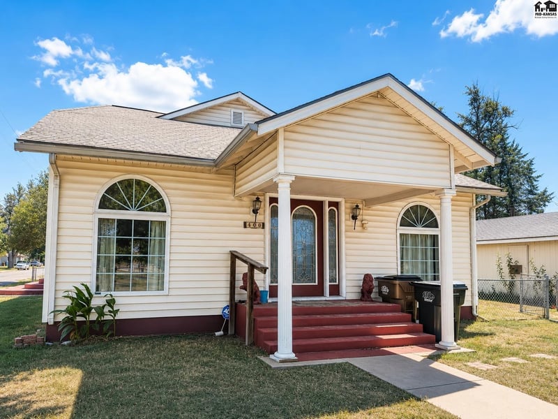 400 Justice St, Hutchinson, KS 67501