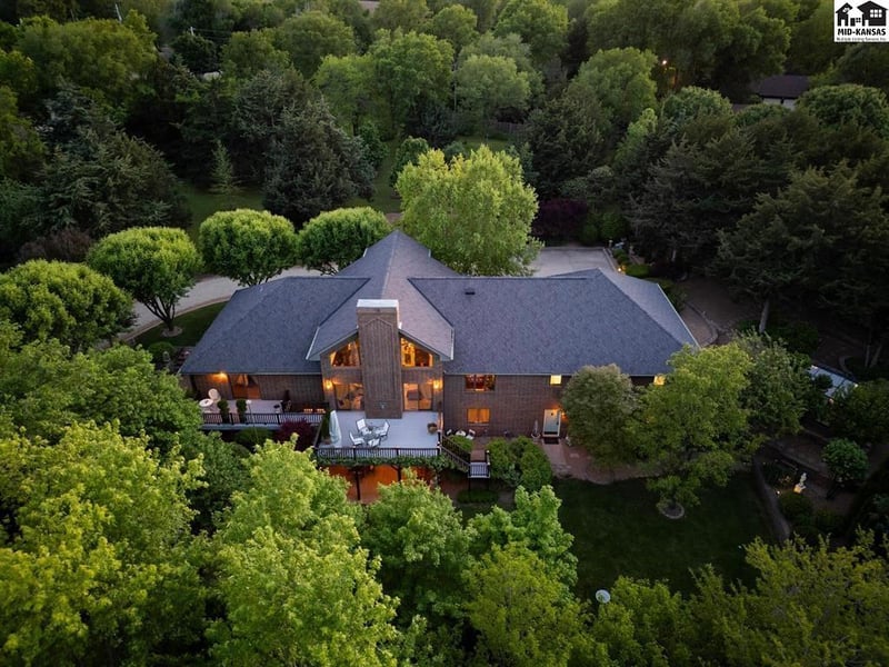 2457 Haven Dr, Abilene, KS 67410