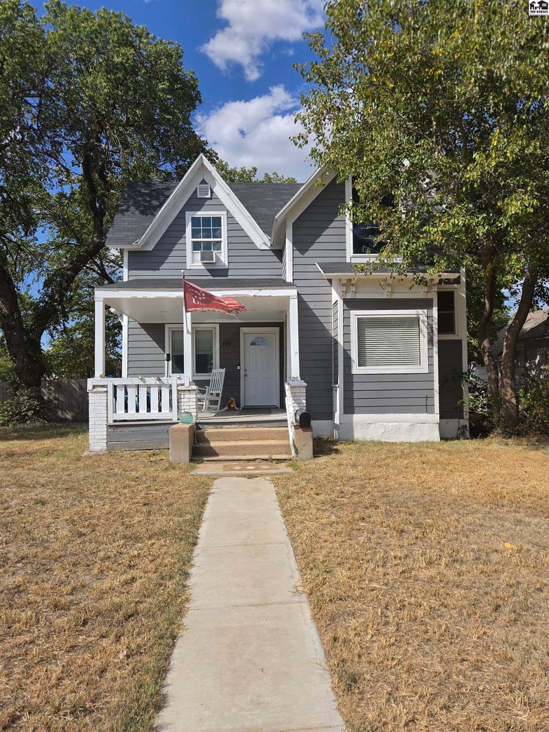 400 E 5th Ave, Hutchinson, KS 67501