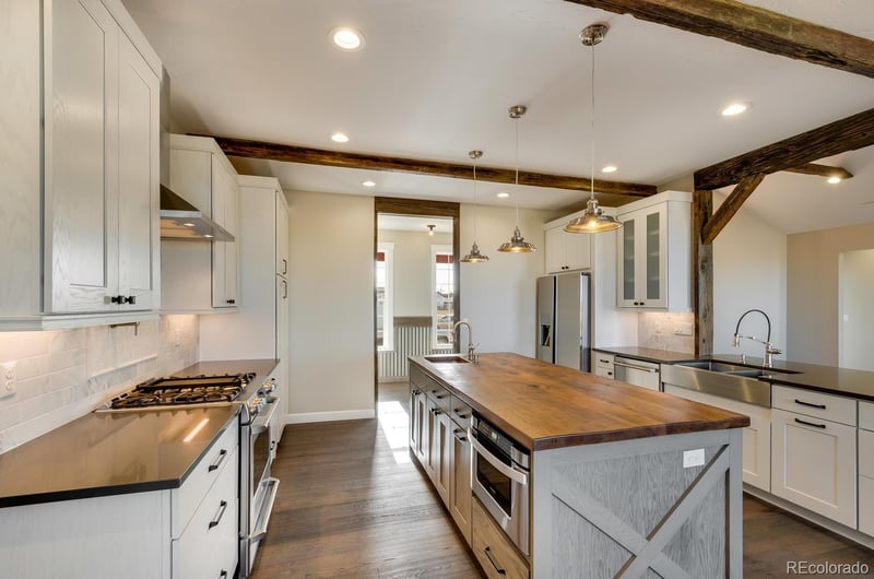 15435 King Ct, Broomfield, CO 80023
