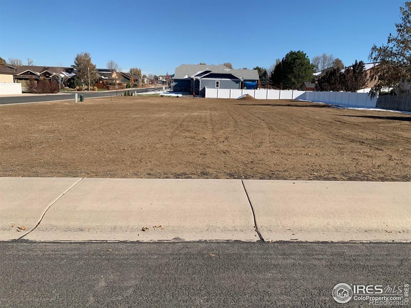 1132 N 5th St, Johnstown, CO 80534