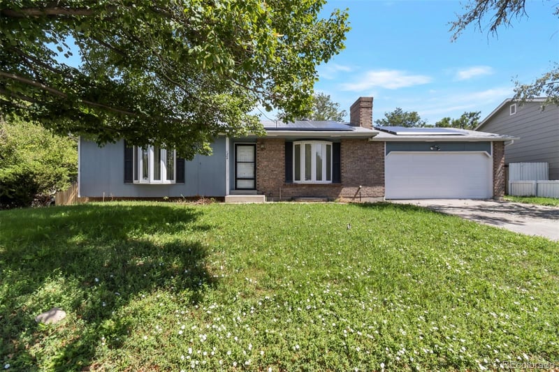1204 Salida Way, Aurora, CO 80017