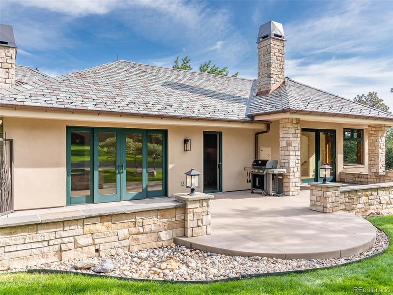 5 Alta Vista Rd, Colorado Springs, CO 80906