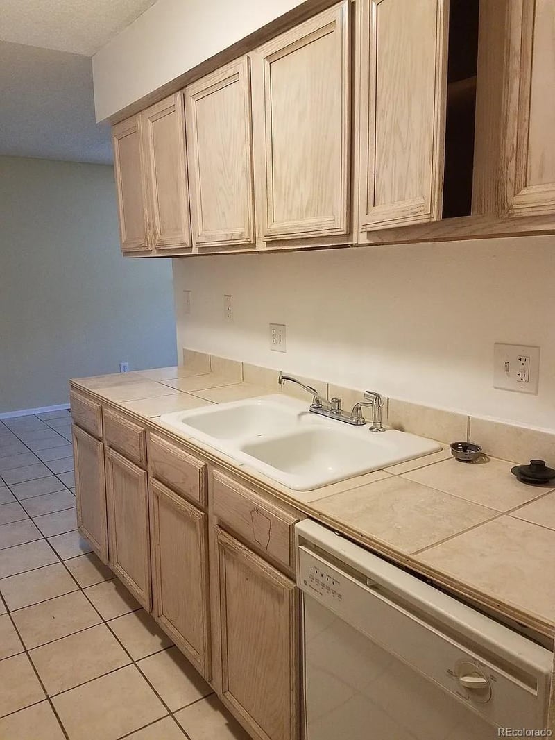 7755 Quincy Ave #101, Denver, CO 80237