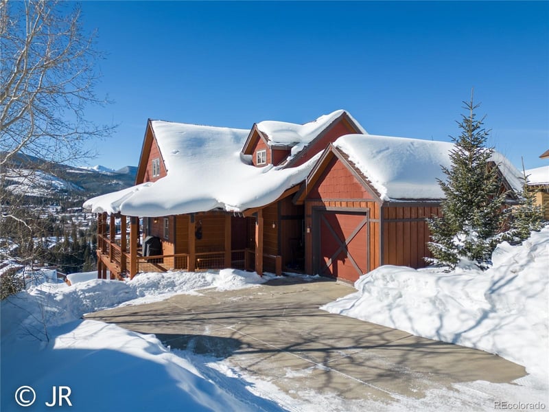 215 Campfire Ln, Fraser, CO 80442