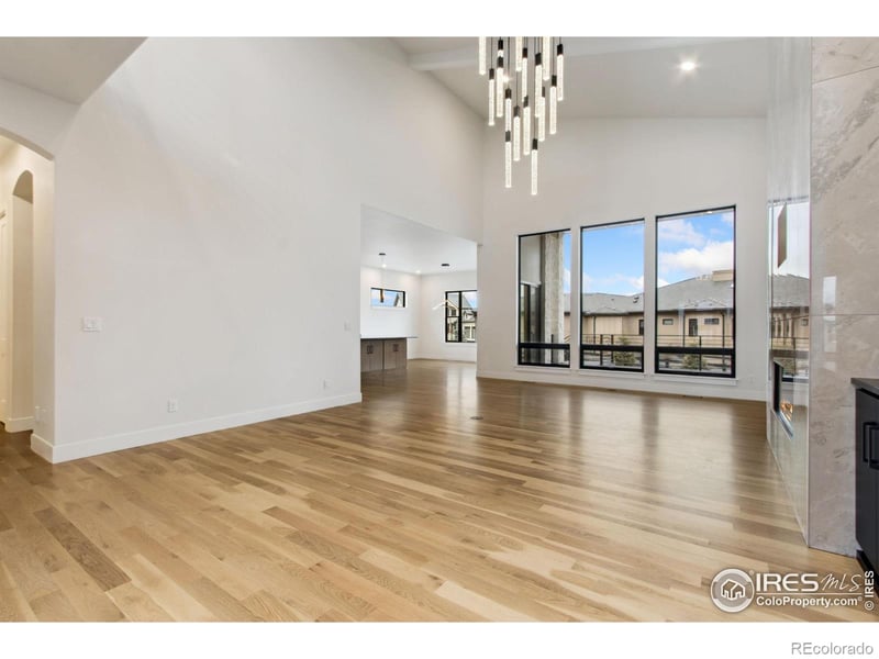 2712 Bluewater Rd, Berthoud, CO 80513