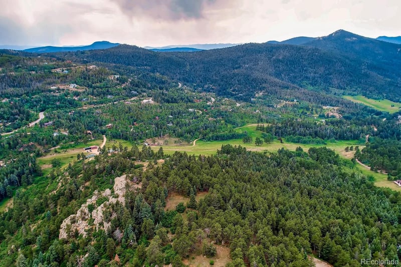 9770 Hilldale Dr, Morrison, CO 80465