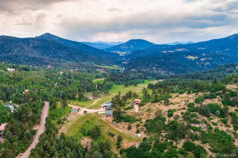 9770 Hilldale Dr, Morrison, CO 80465