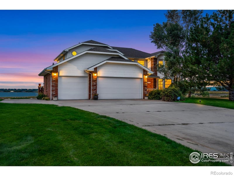 3239 Grand View Dr, Greeley, CO 80631