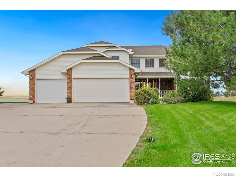 3239 Grand View Dr, Greeley, CO 80631