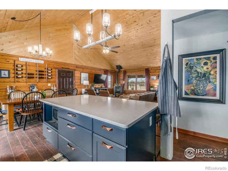 318 S 1st Ave, Ault, CO 80610