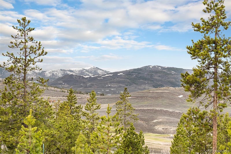 510 Shoshoni Ln, Granby, CO 80446