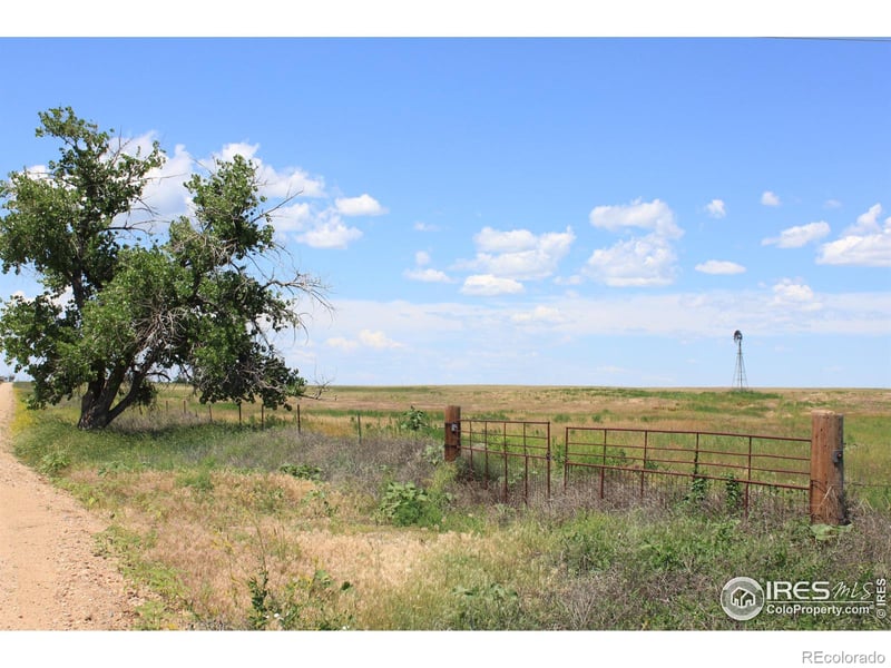 42085 County Road 80, Briggsdale, CO 80611