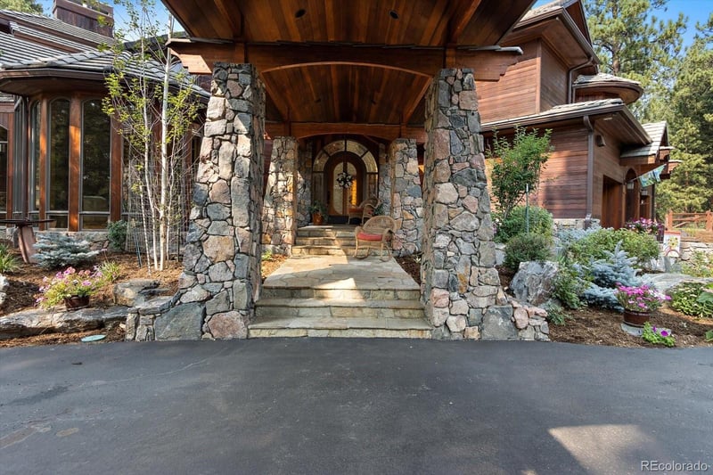 159 Ranch Rd, Evergreen, CO 80439