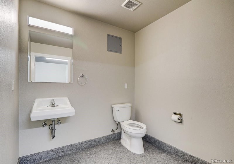 341 1st St #G7, Mead, CO 80542
