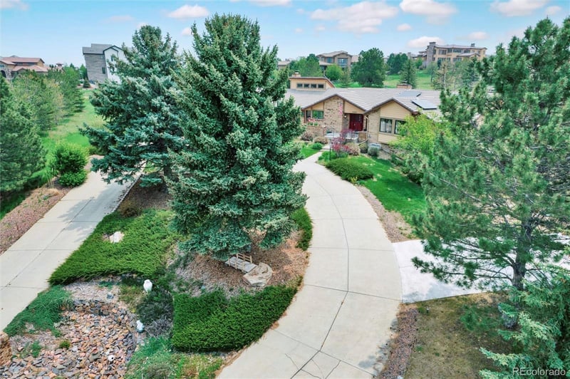 19285 E Briarwood Dr, Centennial, CO 80016
