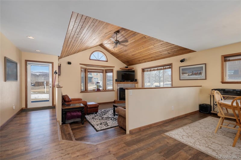 516 E Moffat Ave, Hot Sulphur Springs, CO 80451