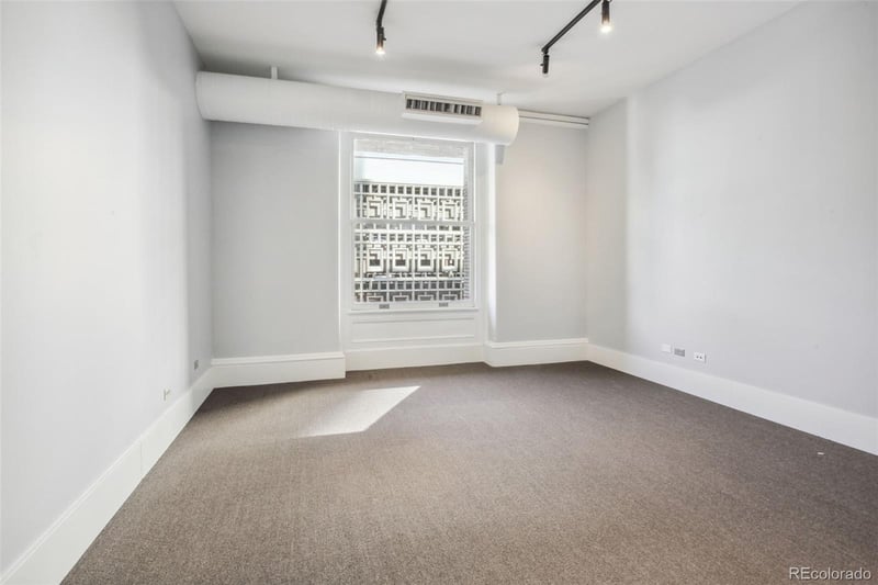 730 17th St #4J, Denver, CO 80202