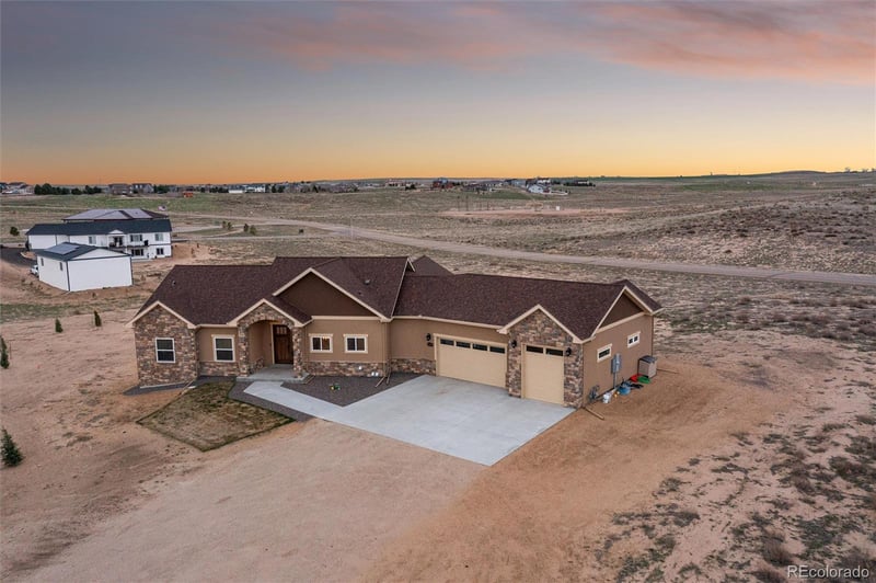 16487 Stoneleigh Rd S, Platteville, CO 80651