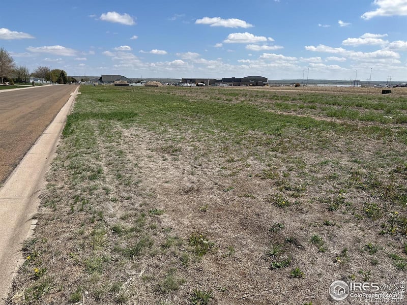 500 Cottonwood St, Julesburg, CO 80737