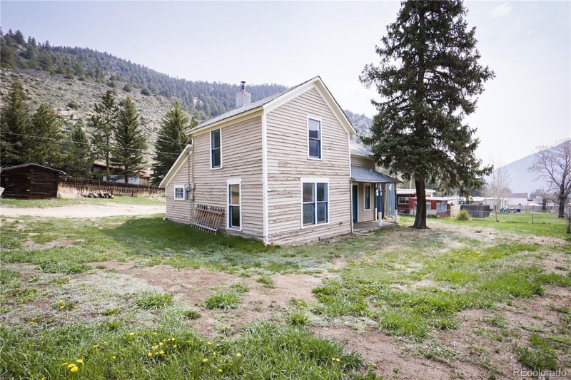 209 E Park Ave, Empire, CO 80438