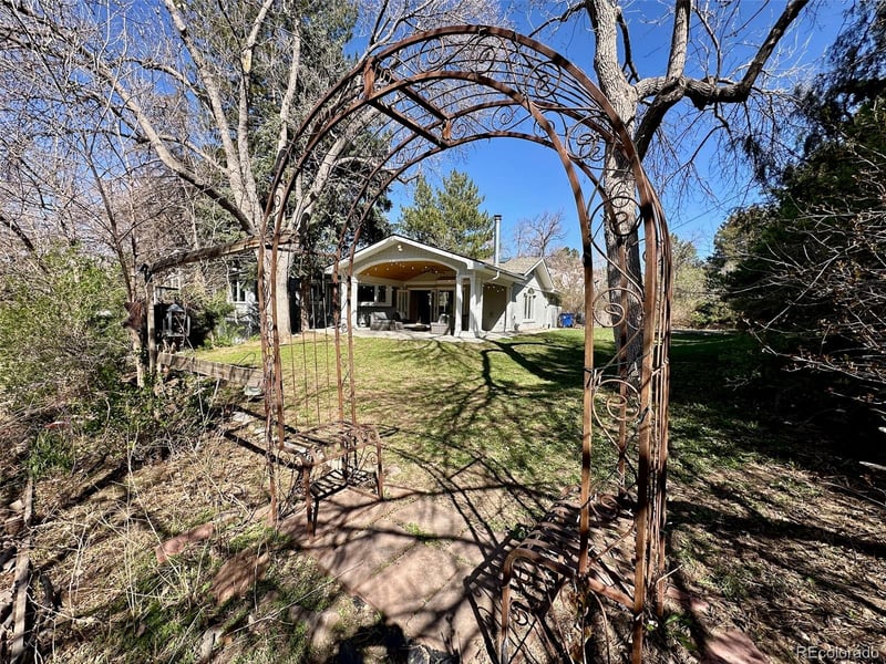 7190 S Prince St, Littleton, CO 80120