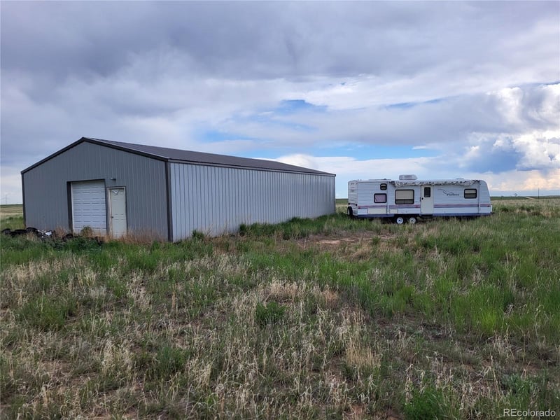 40450 Hoot Owl Rd, Ramah, CO 80832