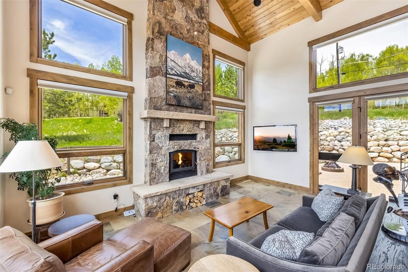 127 Royal Redbird Dr, Silverthorne, CO 80498