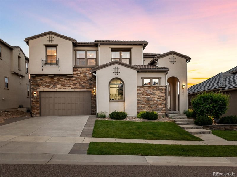 2056 S Moss St, Lakewood, CO 80228