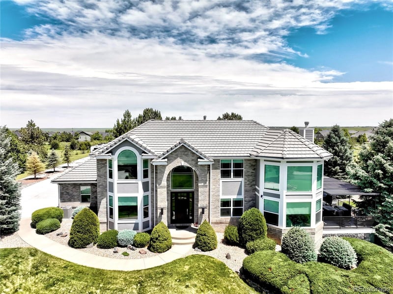 26416 E Otero Dr, Aurora, CO 80016