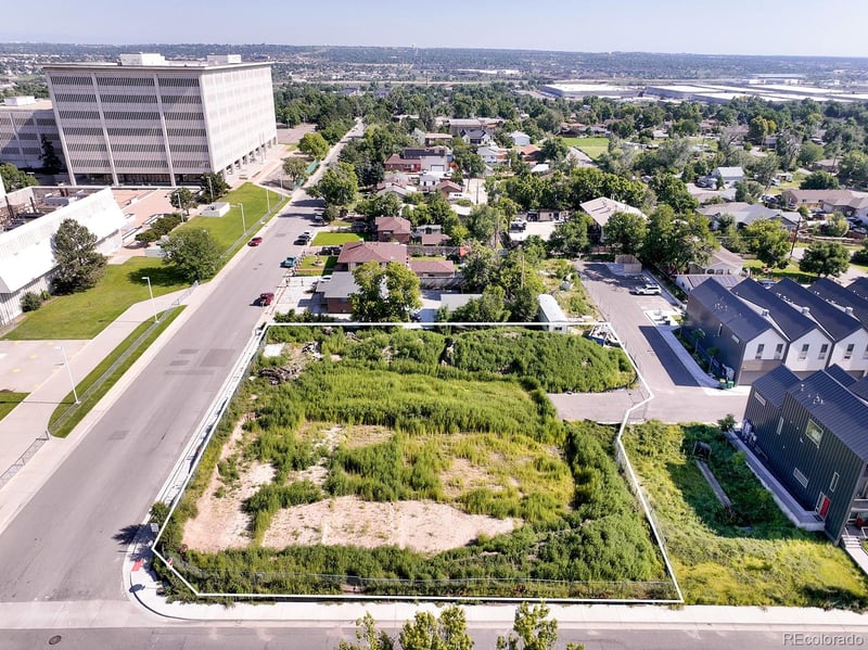 5220 Zuni St, Denver, CO 80221