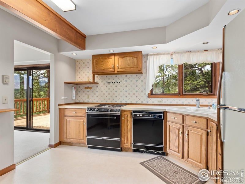 757 Cabin Creek Rd, Allenspark, CO 80510