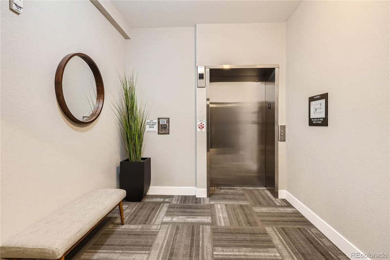 2374 University Blvd #303, Denver, CO 80210