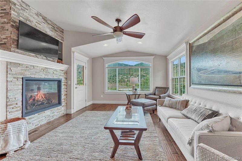 109 Lake Ave, Palmer Lake, CO 80133