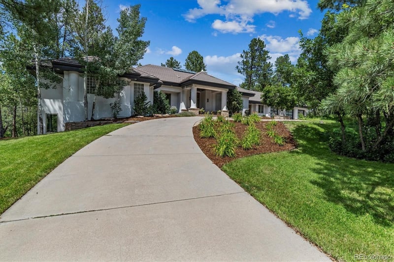 322 Paragon Way, Castle Rock, CO 80108
